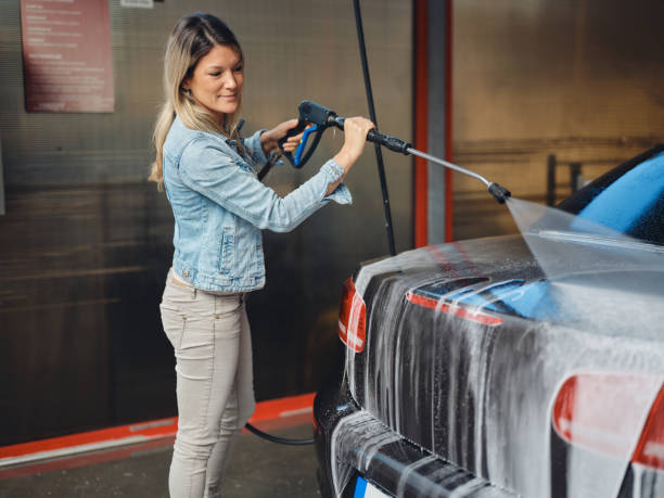 Best Garage Pressure Washing  in West Siloam Springs, OK